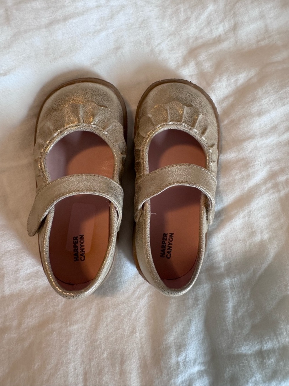 Harper Canyon Sparkle Gold Mary Jane Flats for Kids